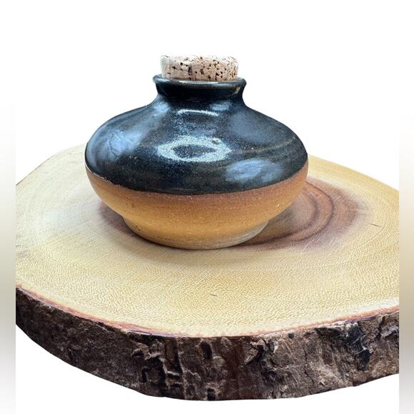 Mid century 1960s SIGNE PERSSON MELIN Vase: Scandinavian pottery - Picture 2 of 8